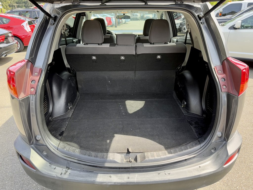 2014 Toyota Rav4 Image 12