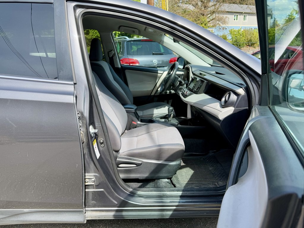 2014 Toyota Rav4 Image 15