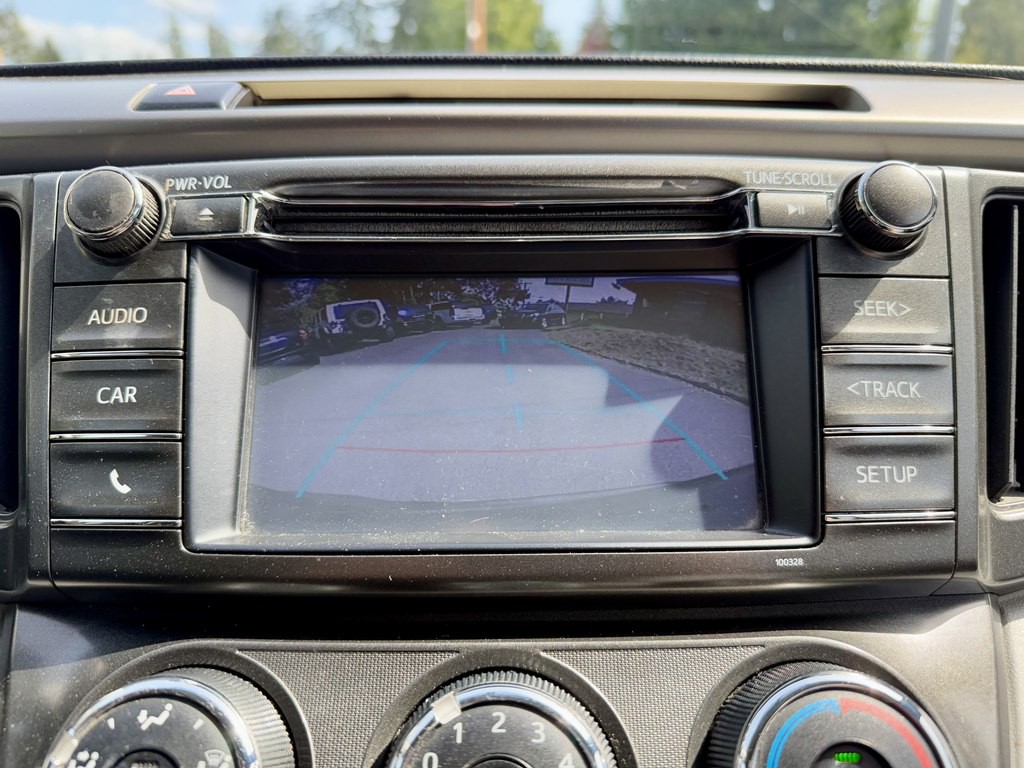 2014 Toyota Rav4 Image 21