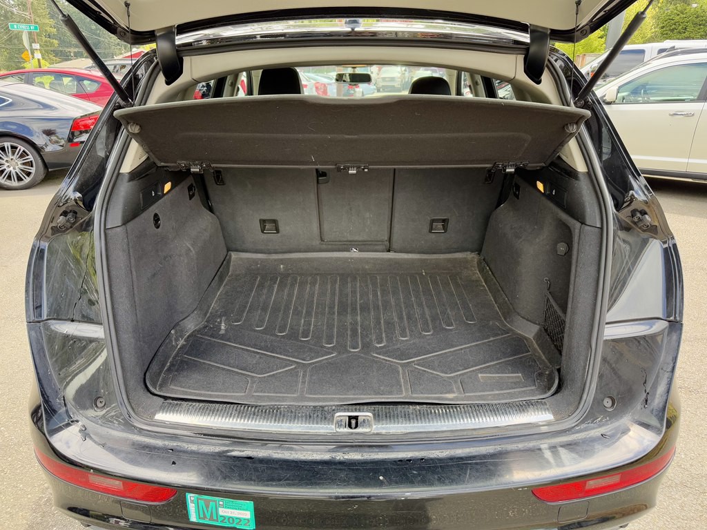 2012 Audi Q5 Image 12