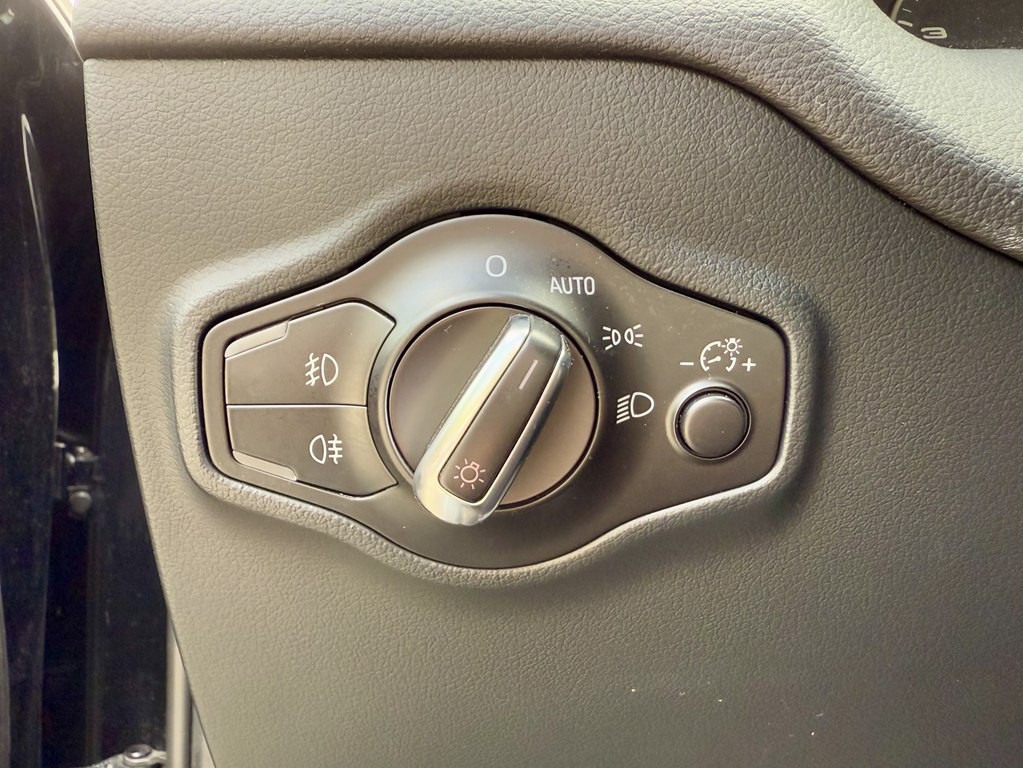 2012 Audi Q5 Image 18