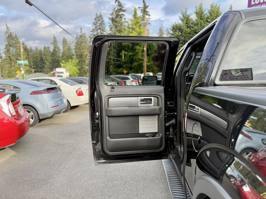 2014 Ford F-150 Image 24