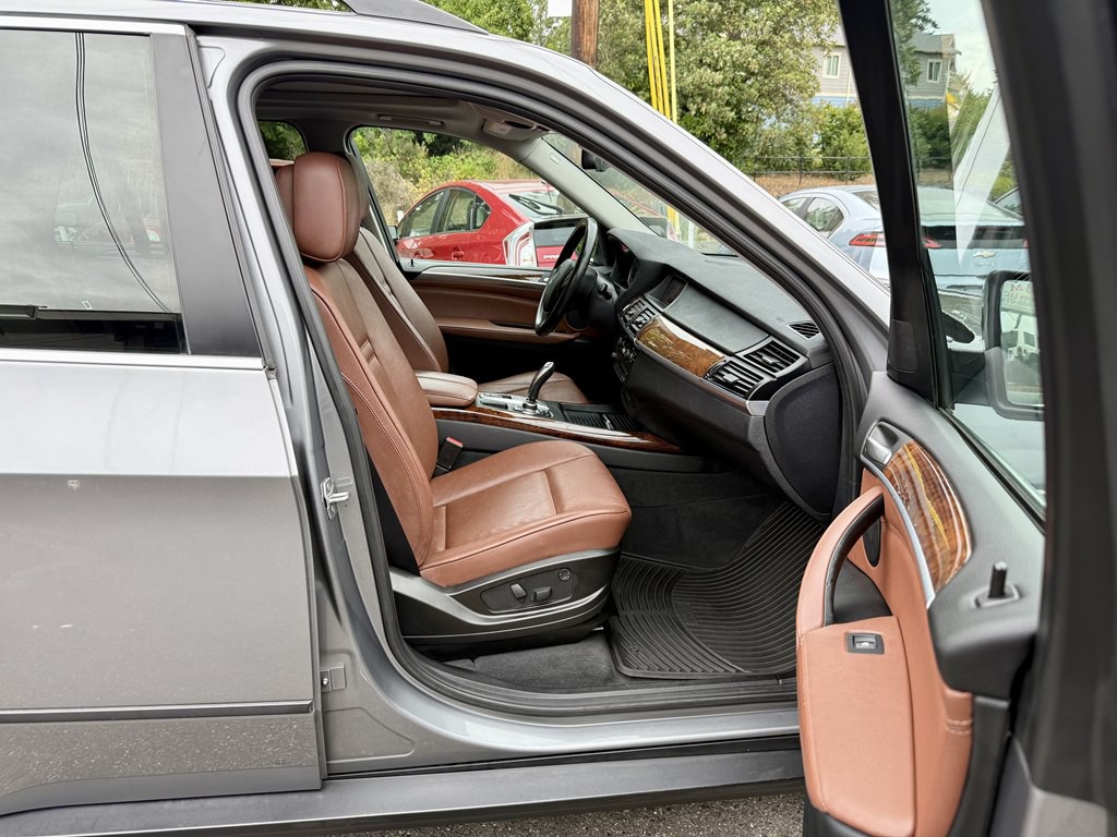 2013 BMW X5 Image 14