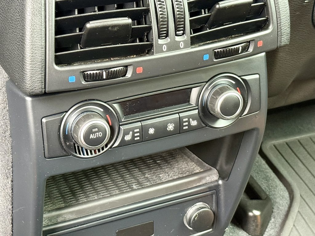 2013 BMW X5 Image 24