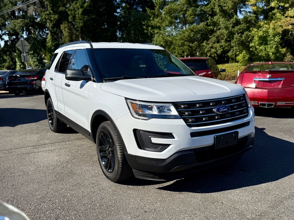 2017 Ford Explorer Image 8