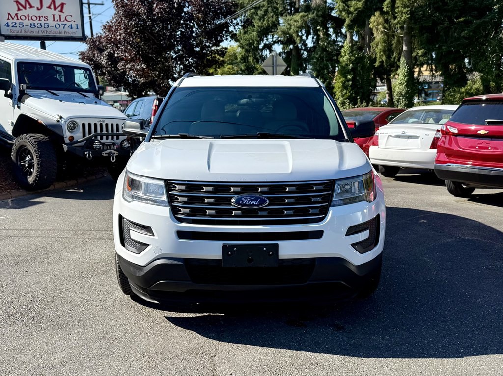 2017 Ford Explorer Image 9
