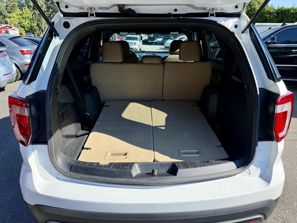 2017 Ford Explorer Image 13