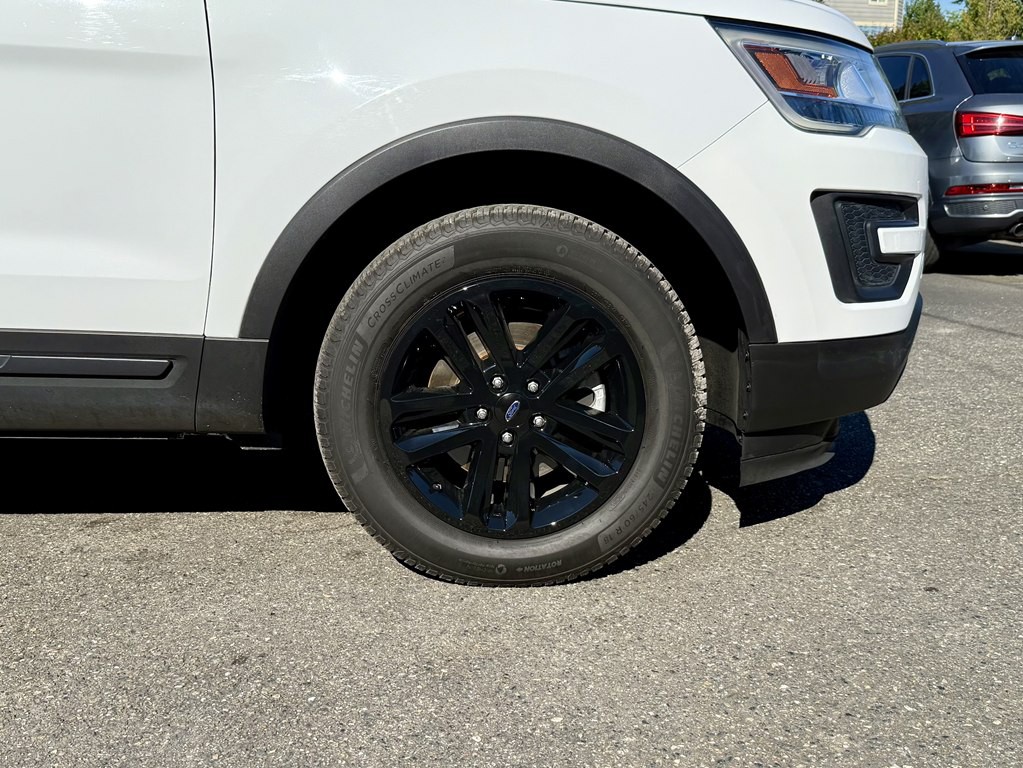 2017 Ford Explorer Image 33