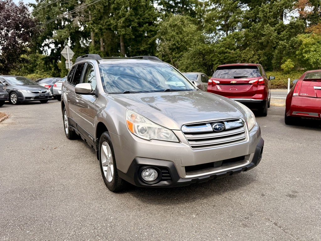 2014 Subaru Outback Image 8