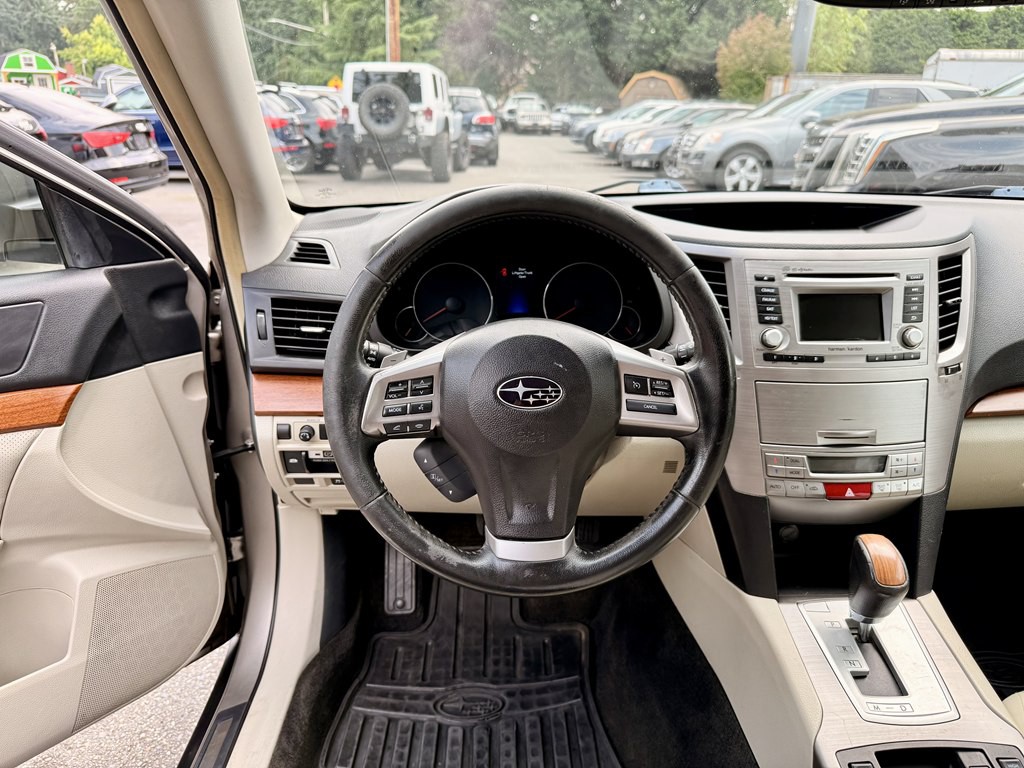 2014 Subaru Outback Image 22