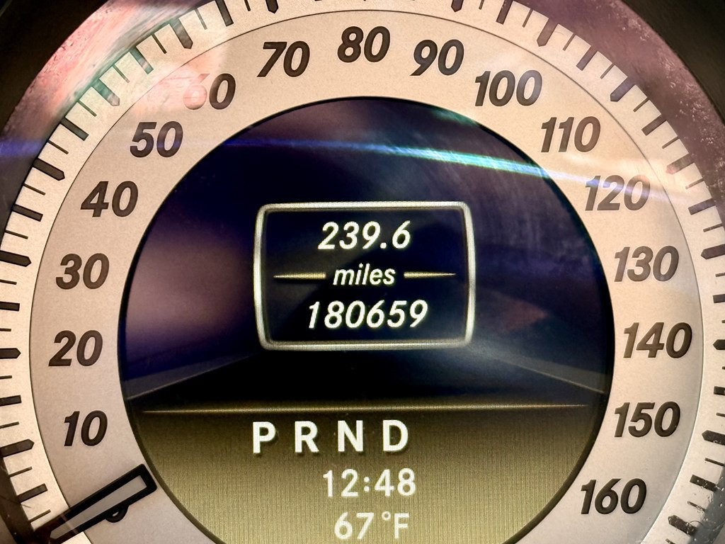 2012 Mercedes-Benz C-Class Image 16