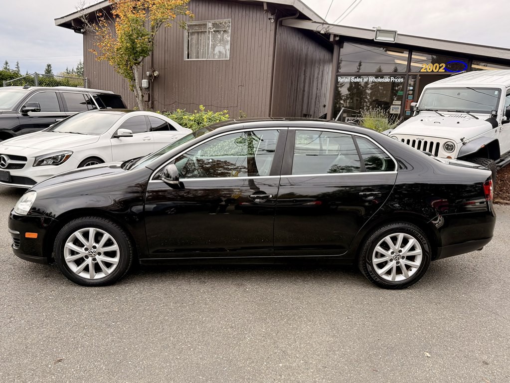 2010 Volkswagen Jetta Image 3