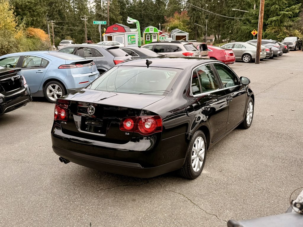 2010 Volkswagen Jetta Image 6