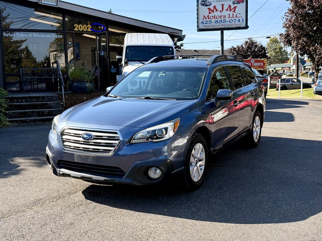 2015 Subaru Outback Image 1