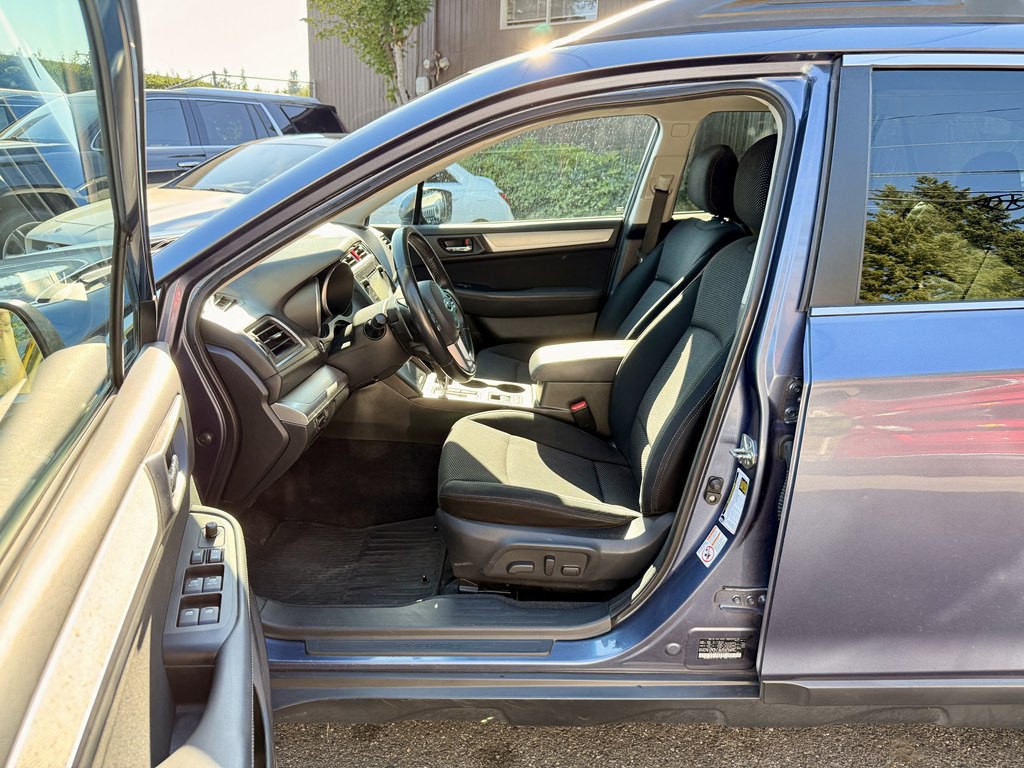 2015 Subaru Outback Image 10