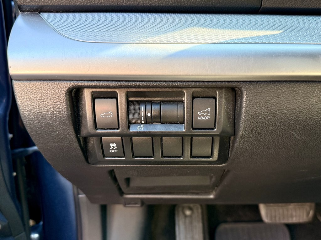 2015 Subaru Outback Image 19