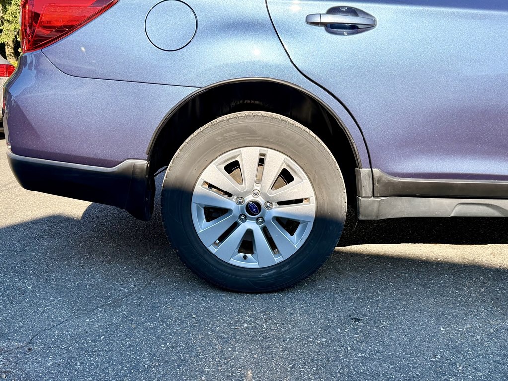 2015 Subaru Outback Image 30