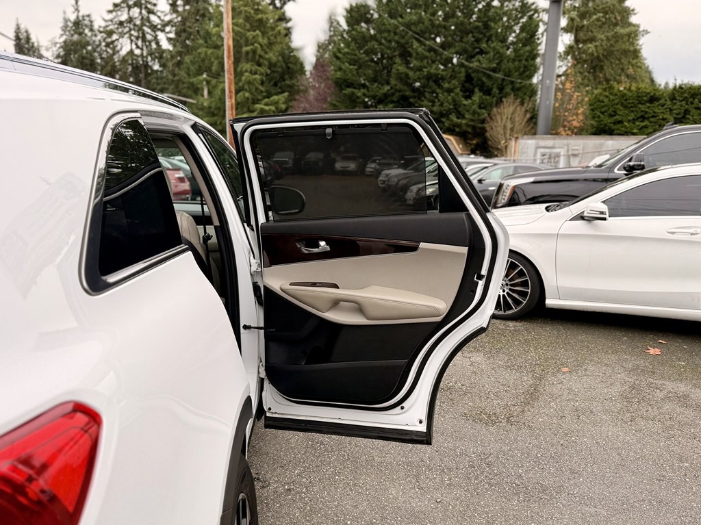 2016 Kia Sorento Image 26