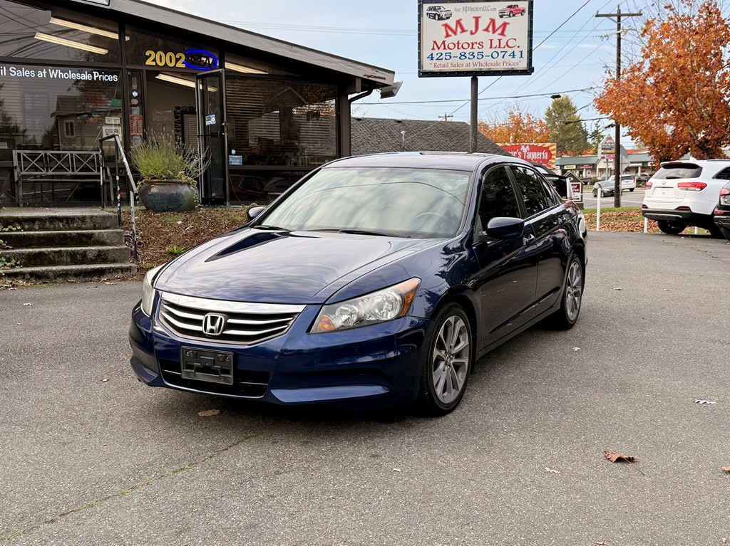 2012 Honda Accord Image 2