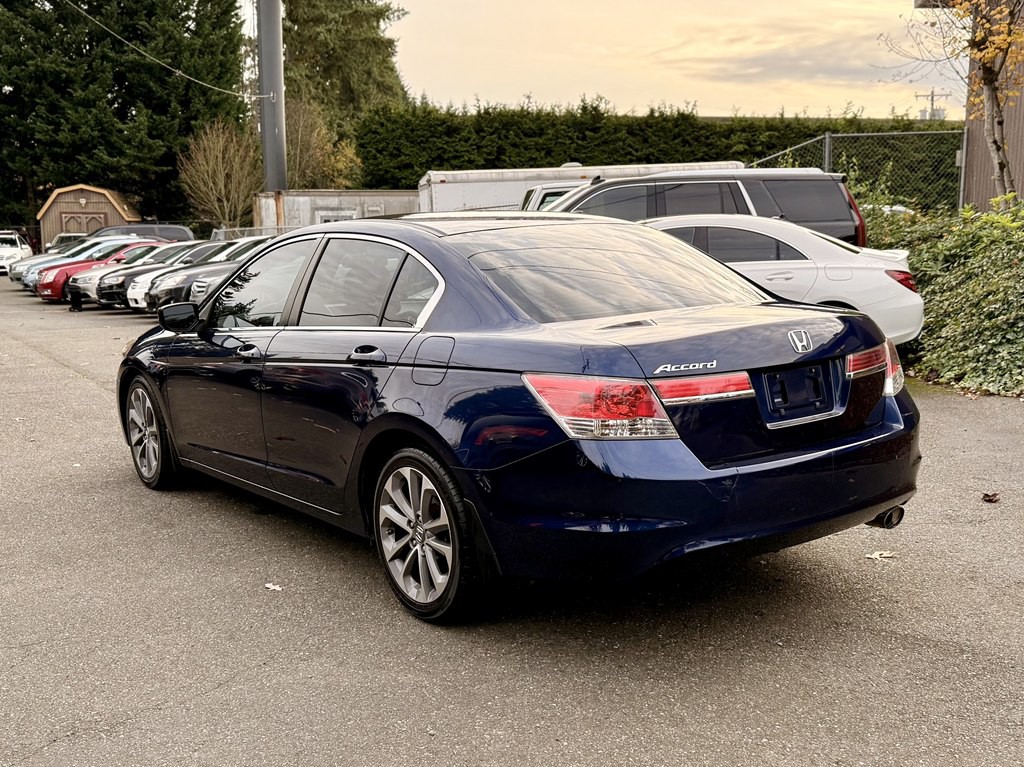 2012 Honda Accord Image 4