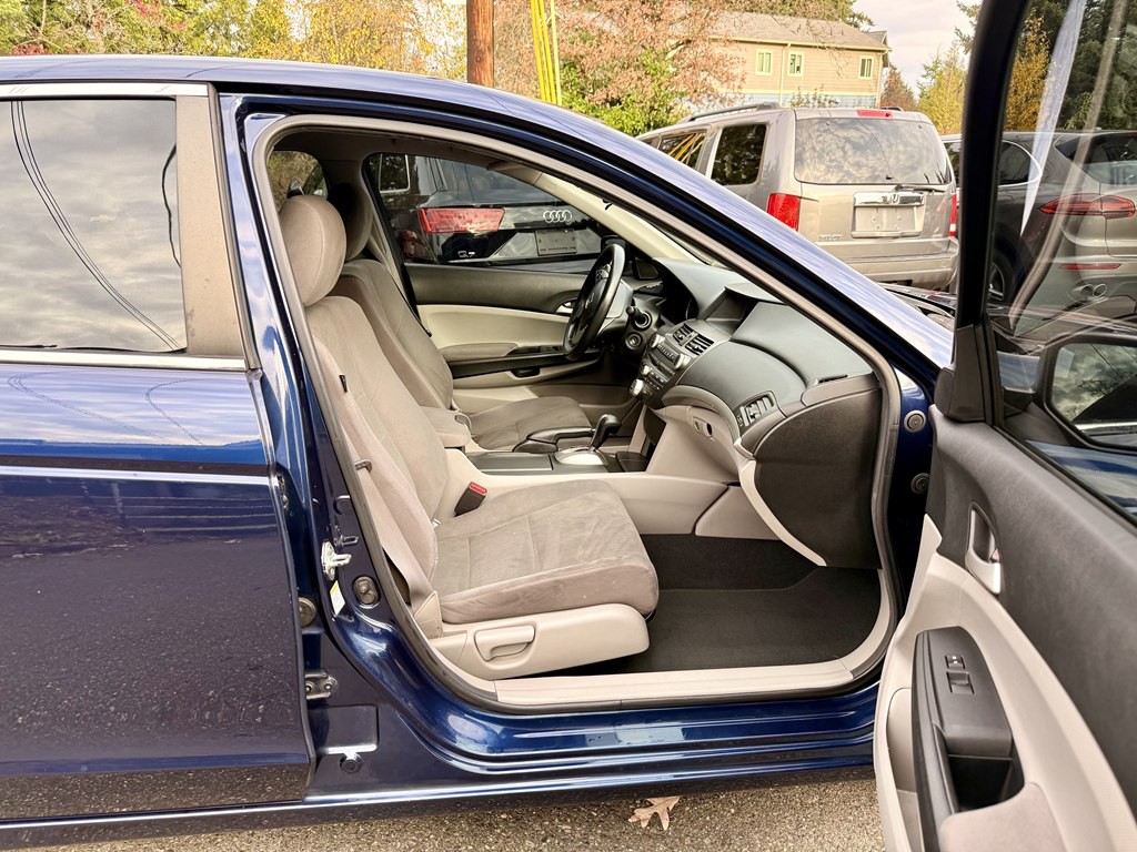 2012 Honda Accord Image 14