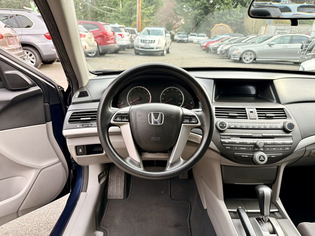 2012 Honda Accord Image 17