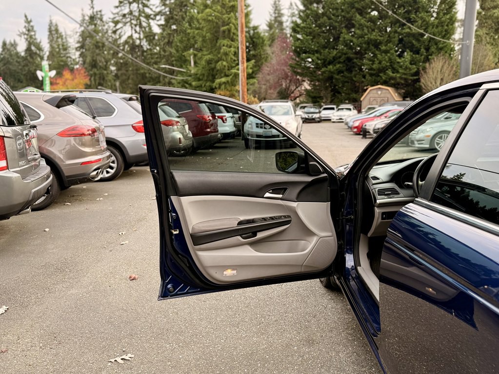 2012 Honda Accord Image 20