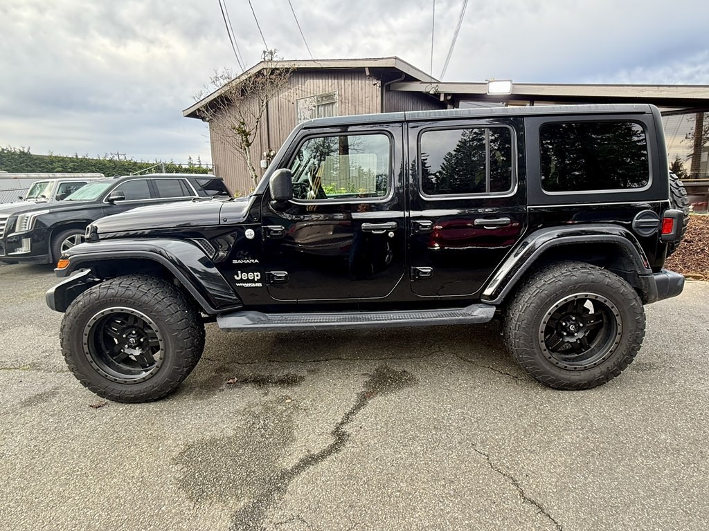 2018 Jeep Wrangler Unlimited Image 2
