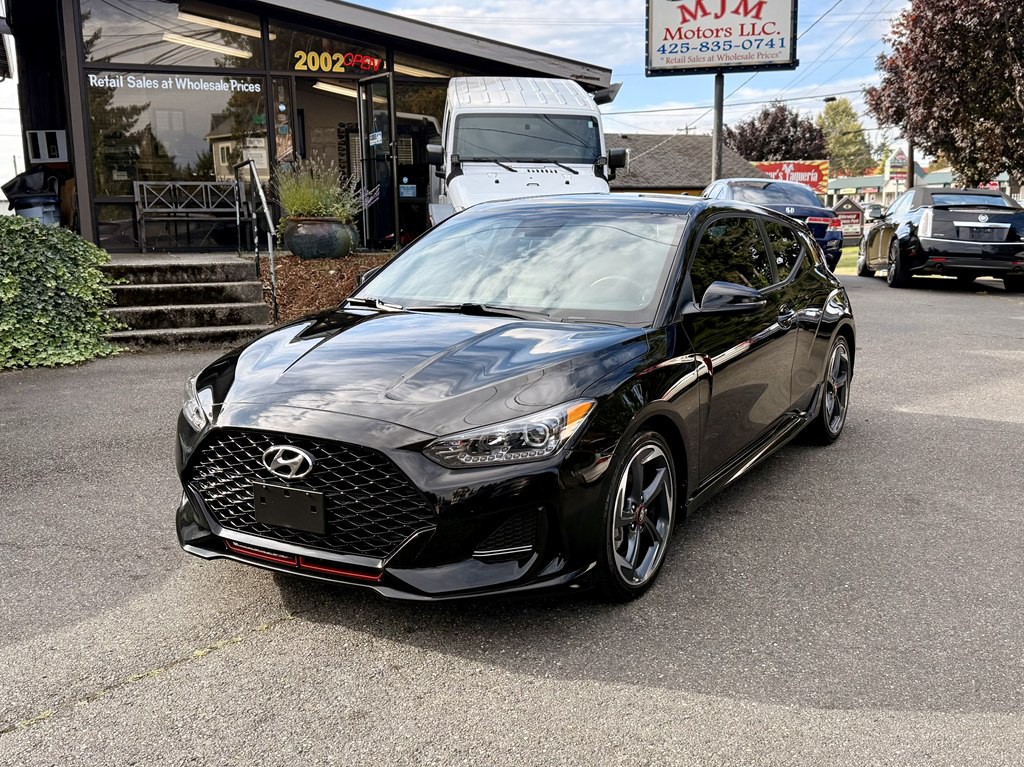 2020 Hyundai Veloster Image 1