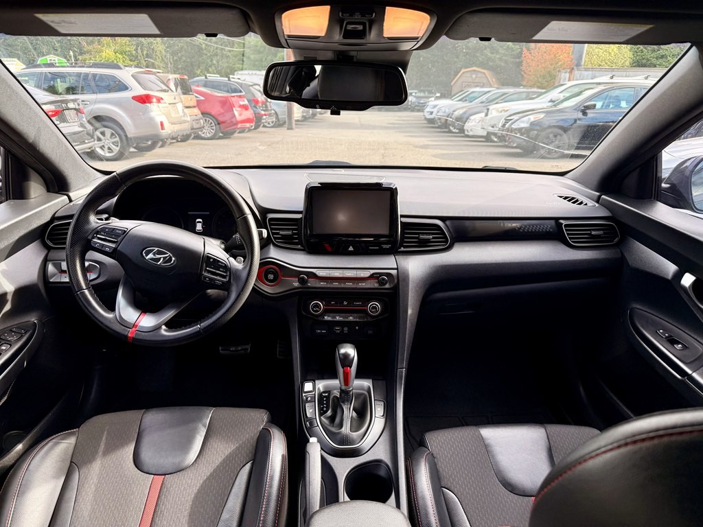 2020 Hyundai Veloster Image 14