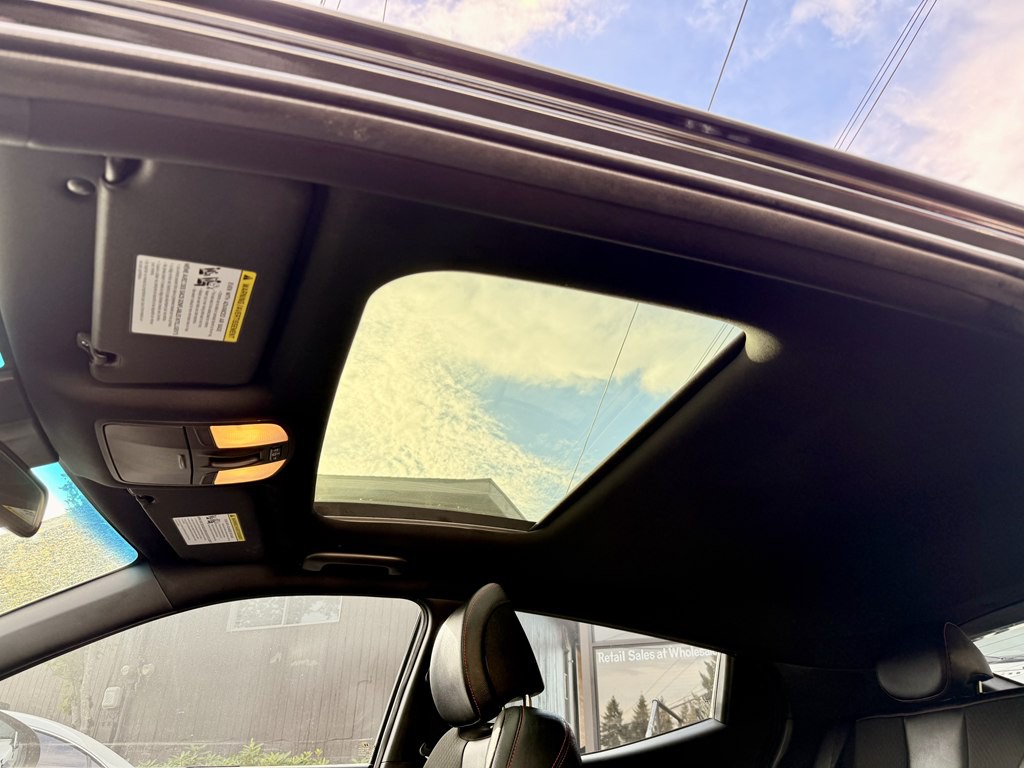 2020 Hyundai Veloster Image 23