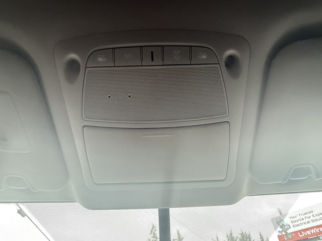 2017 Nissan Rogue Image 18