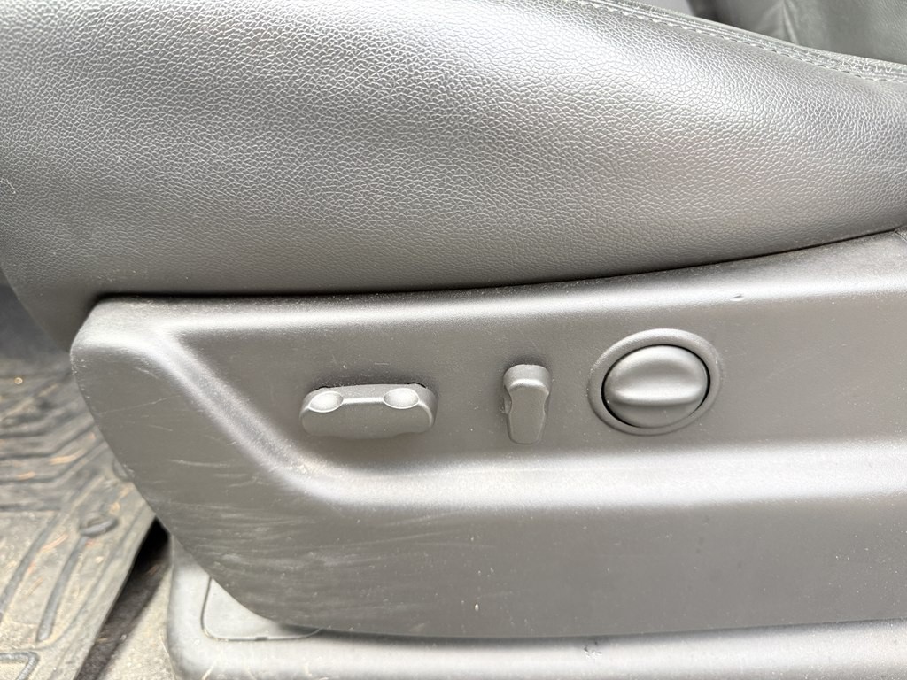 2012 GMC Yukon Image 25