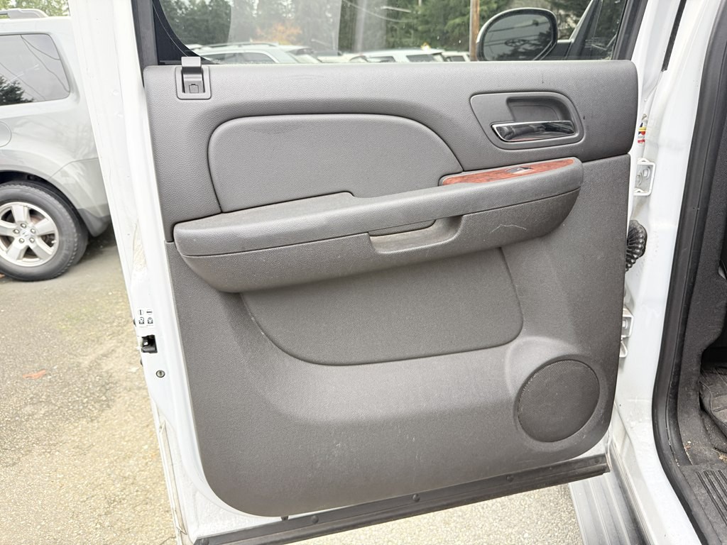 2012 GMC Yukon Image 27