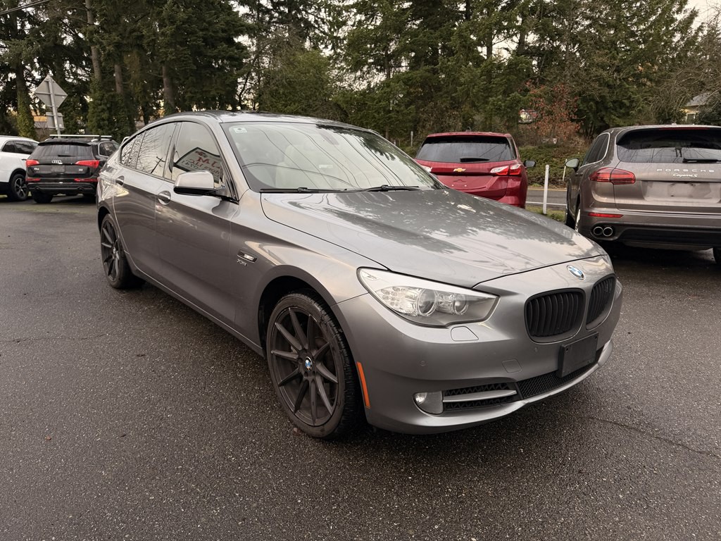 2011 BMW 5 Series Image 6