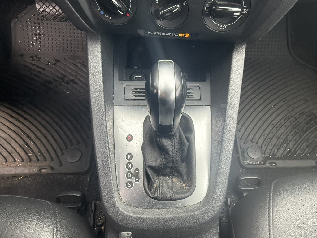 2014 Volkswagen Jetta Image 17