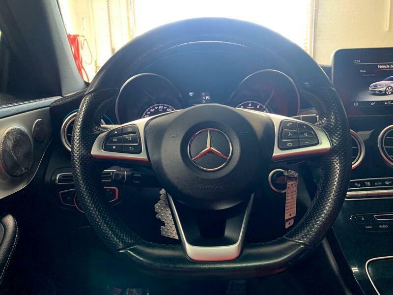2017 Mercedes-Benz C-Class Image 17