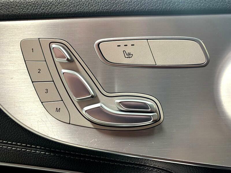 2017 Mercedes-Benz C-Class Image 25