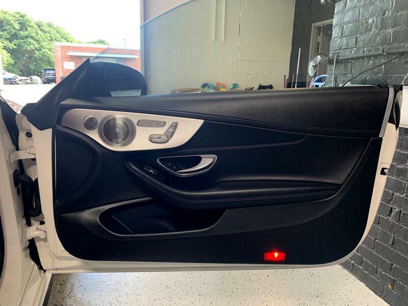 2017 Mercedes-Benz C-Class Image 30