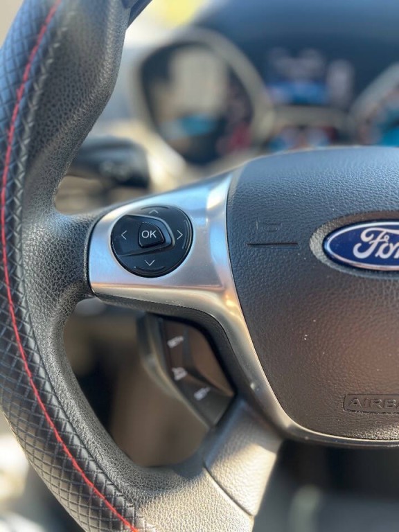 2016 Ford Escape Image 19