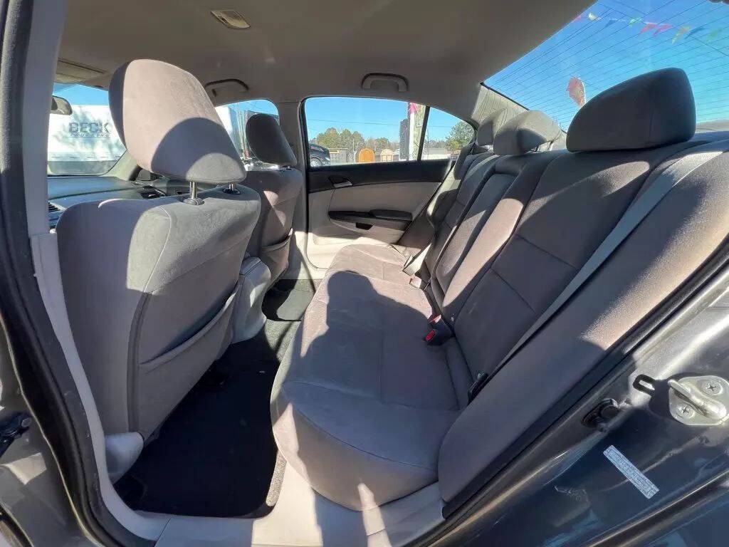 2012 Honda Accord Image 11