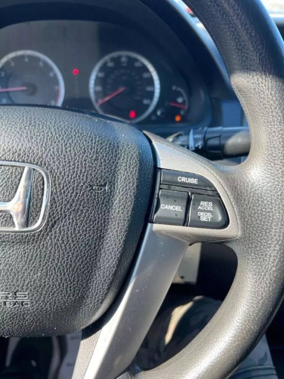 2012 Honda Accord Image 19