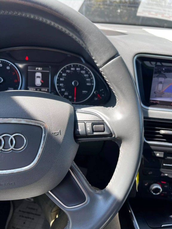 2016 Audi Q5 Image 22