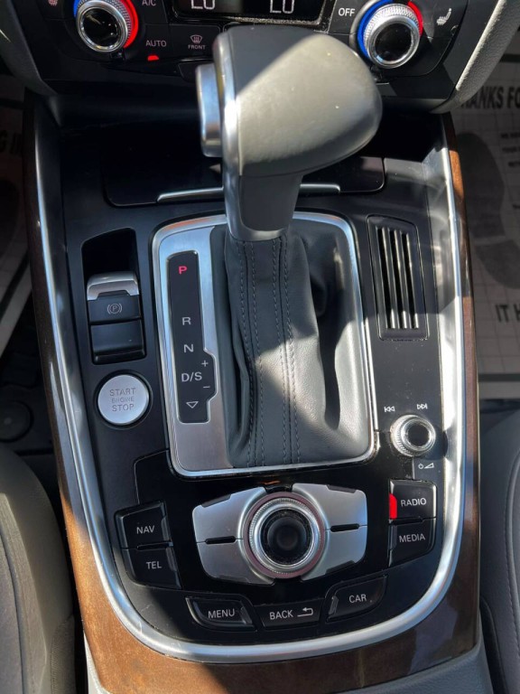 2016 Audi Q5 Image 24