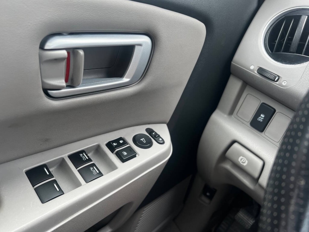 2012 Honda Pilot Image 24