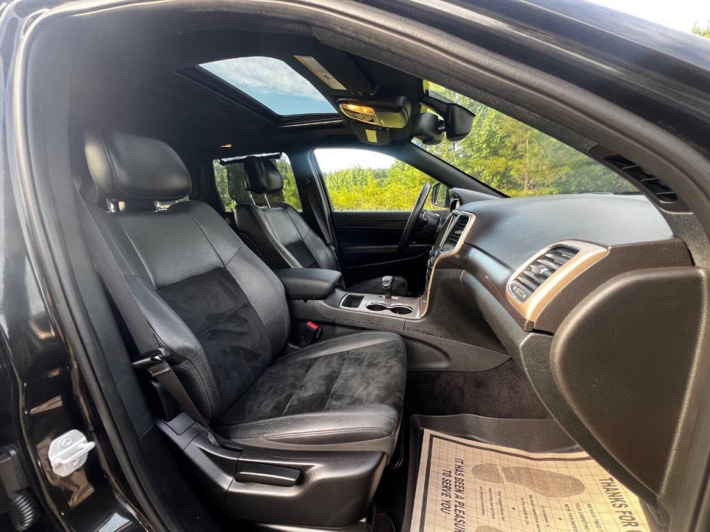 2014 Jeep Grand Cherokee Image 16