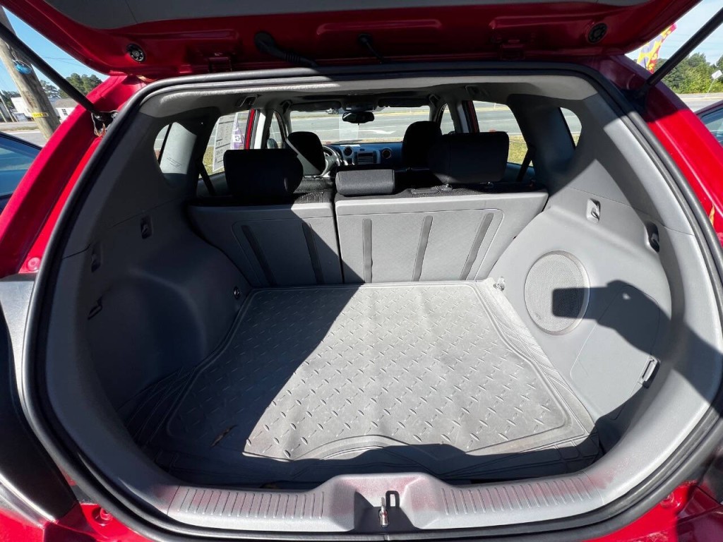 2009 Pontiac Vibe Image 10