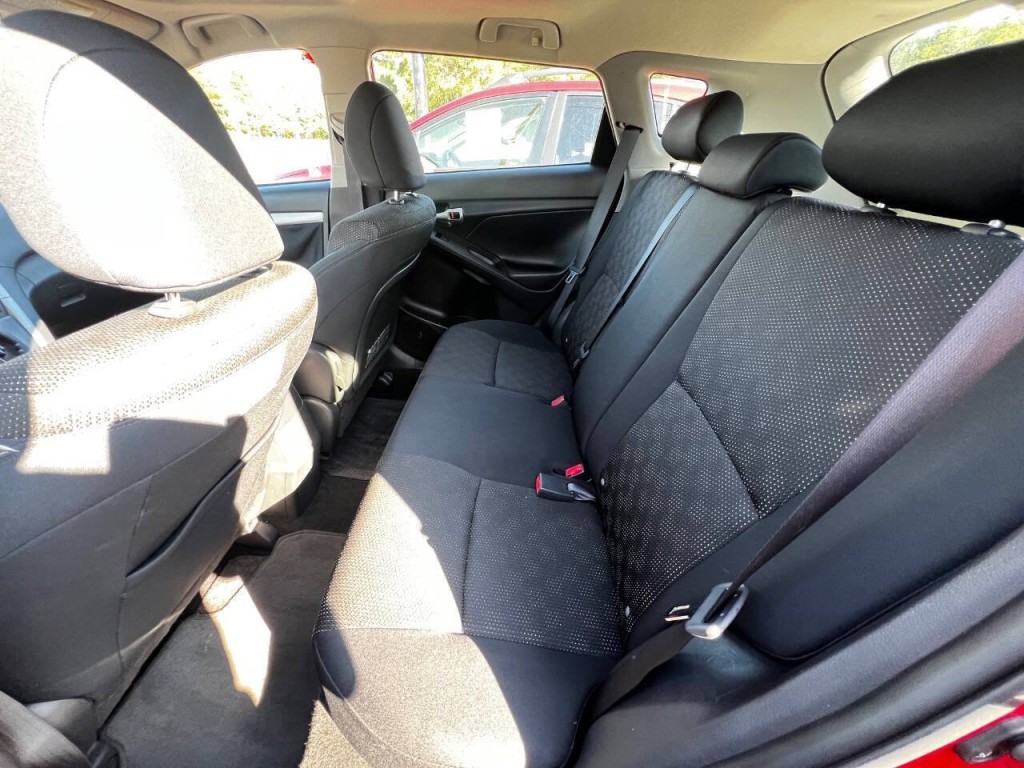 2009 Pontiac Vibe Image 12