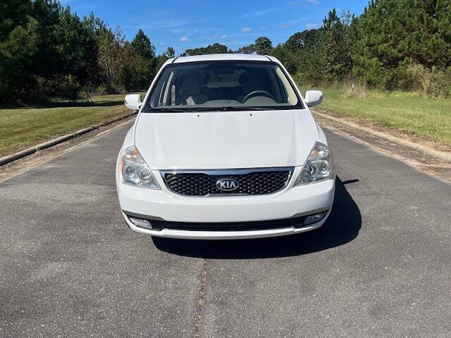 2014 Kia Sedona Image 9