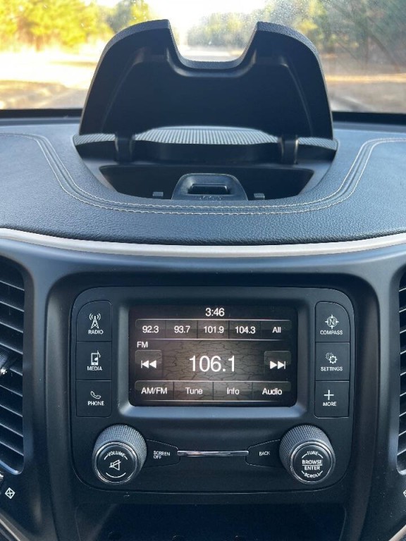 2014 Jeep Cherokee Image 23